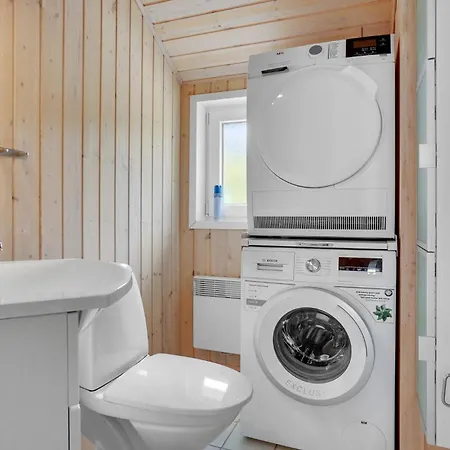 In With Kitchen Semesterbostad *